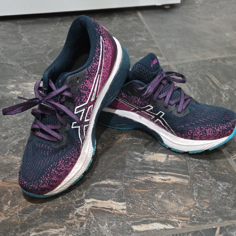 ASICS Women's Athletic Shoes - Pink and Blue GT 2000 9